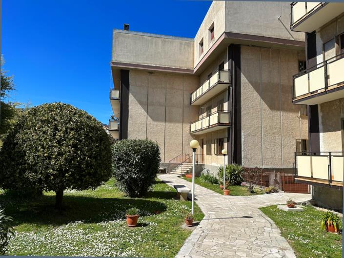 Image No.1-2 Bed Apartment for sale