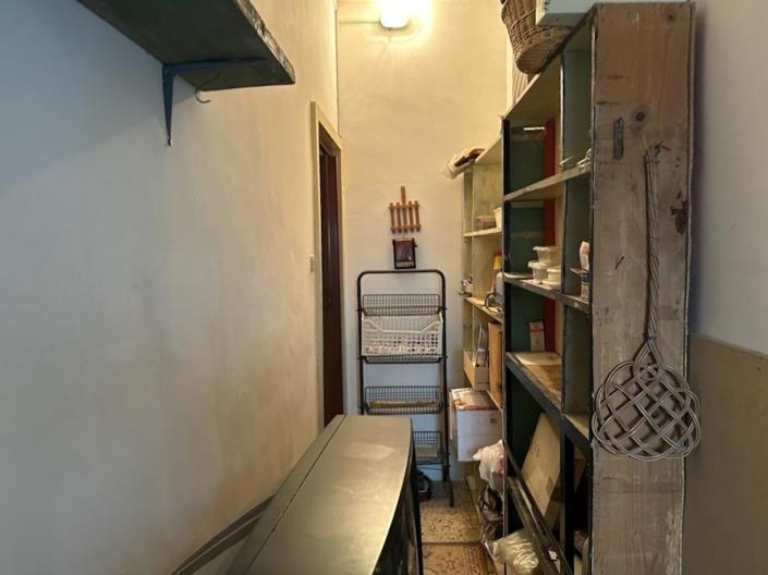 Image No.23-2 Bed Property for sale