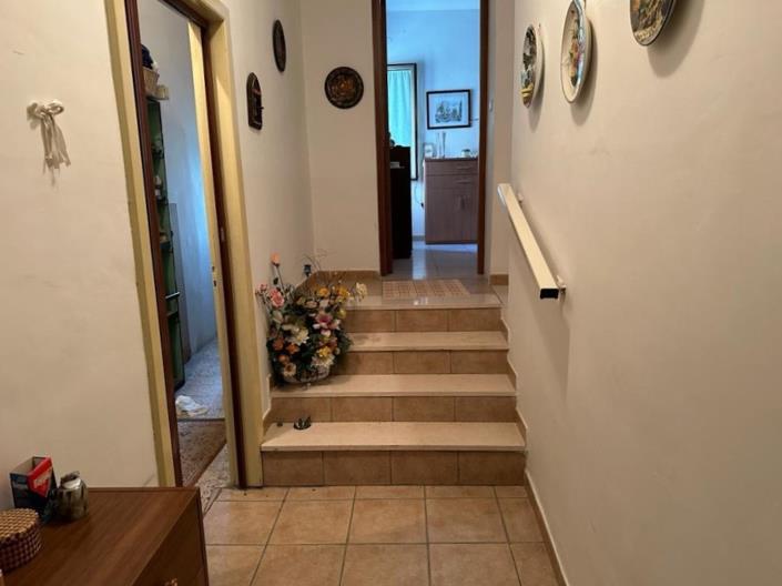 Image No.13-2 Bed Property for sale