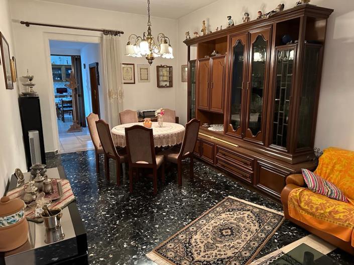 Image No.9-2 Bed Property for sale