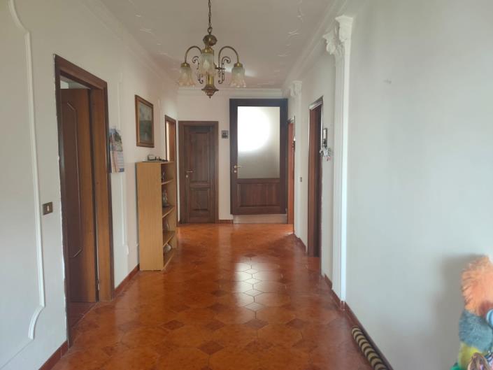 Image No.7-Villa / Détaché de 5 chambres à vendre à Molina Aterno