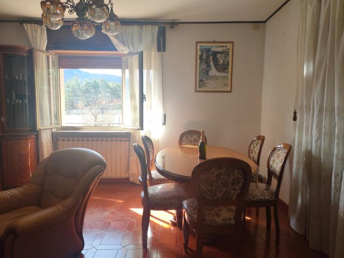 Image No.9-Villa / Détaché de 5 chambres à vendre à Molina Aterno