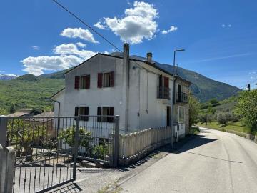 1 - Castiglione a Causaria, Maison