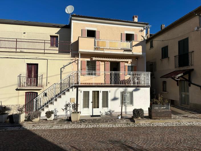 Image No.6-4 Bed House/Villa for sale