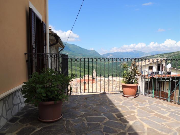 Image No.5-2 Bed House/Villa for sale