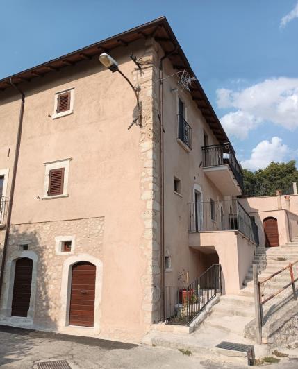 Image No.2-4 Bed House/Villa for sale