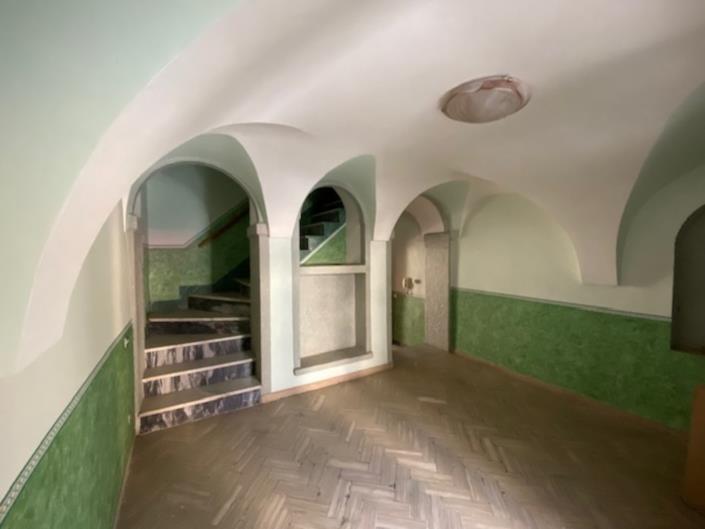 Image No.6-3 Bed House for sale