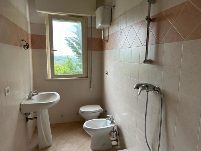 Image No.26-2 Bed Villa / Detached for sale