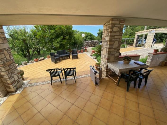 Image No.9-6 Bed House/Villa for sale