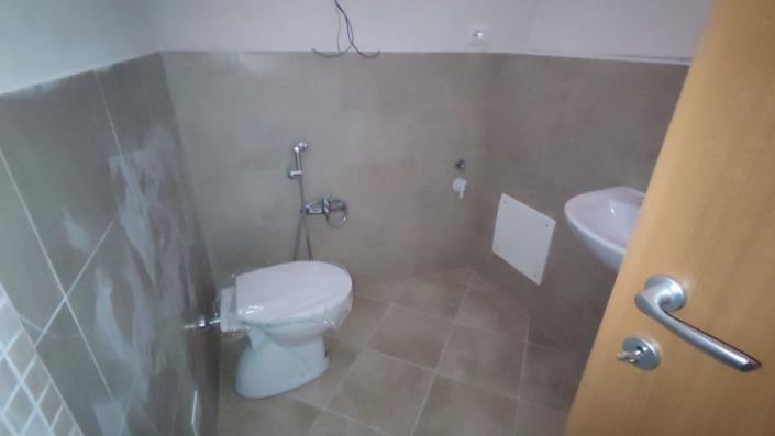 Image No.21-1 Bed House for sale