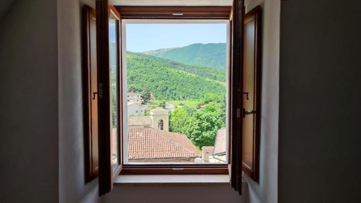 Image No.15-1 Bed House for sale