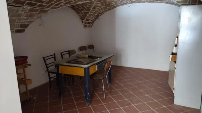 Image No.10-1 Bed House for sale