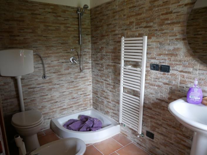 Image No.24-Maison de campagne de 2 chambres à vendre à Caramanico Terme