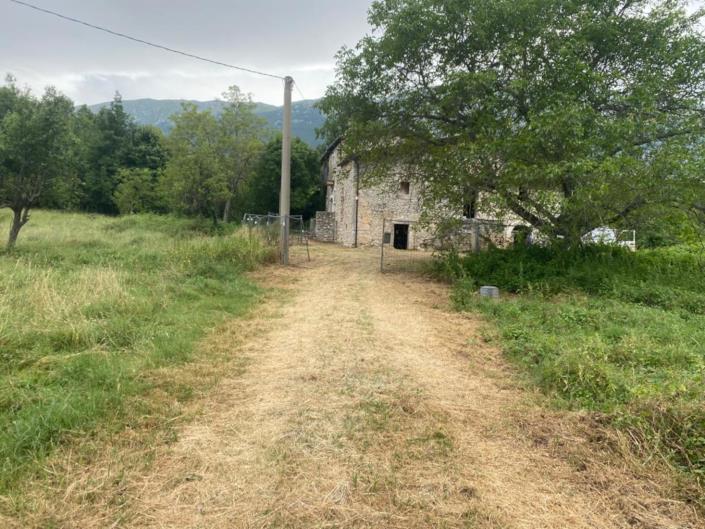 Image No.3-Maison de campagne de 2 chambres à vendre à Caramanico Terme
