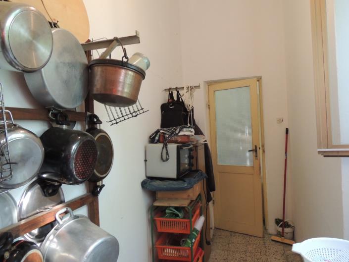 Image No.14-3 Bed Country Property for sale