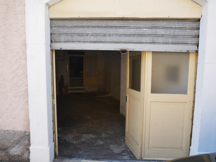 Image No.19-2 Bed Property for sale