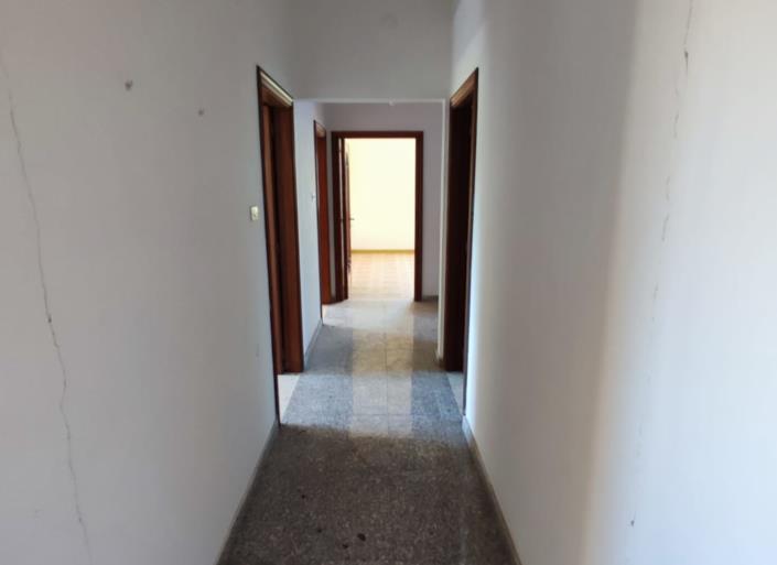 Image No.18-8 Bed Country Property for sale