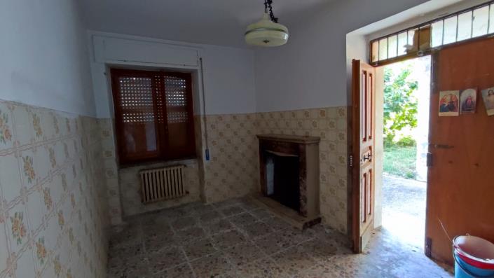 Image No.23-8 Bed Country Property for sale