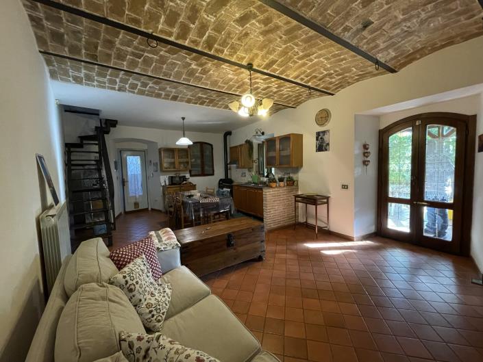 Image No.4-3 Bed House for sale