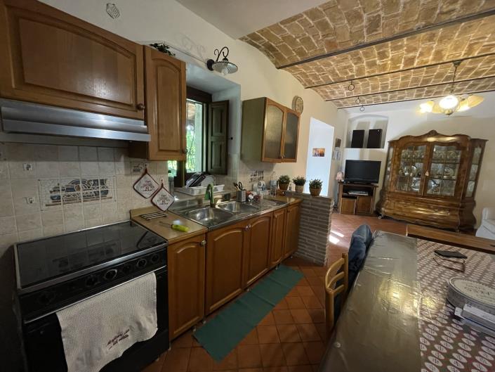 Image No.7-3 Bed House for sale