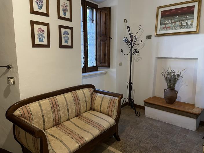 Image No.12-3 Bed House for sale