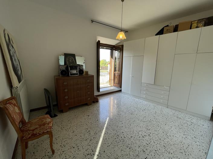 Image No.23-3 Bed House for sale