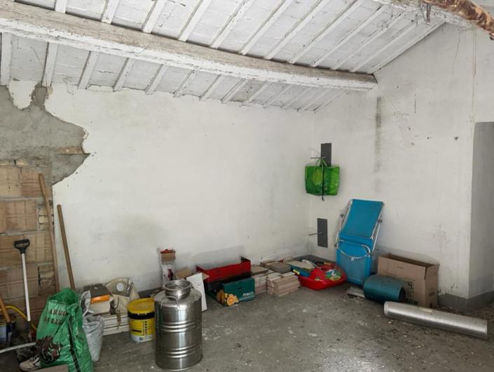 Image No.12-Farmhouse for sale