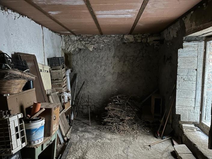 Image No.26-2 Bed House for sale