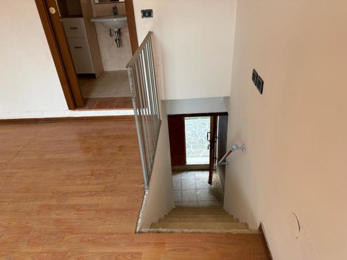 Image No.9-1 Bed House for sale