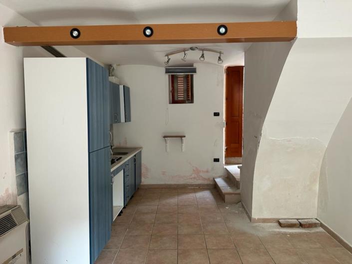 Image No.8-1 Bed House for sale