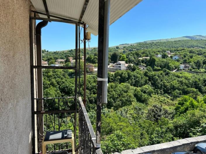 Image No.18-4 Bed House for sale