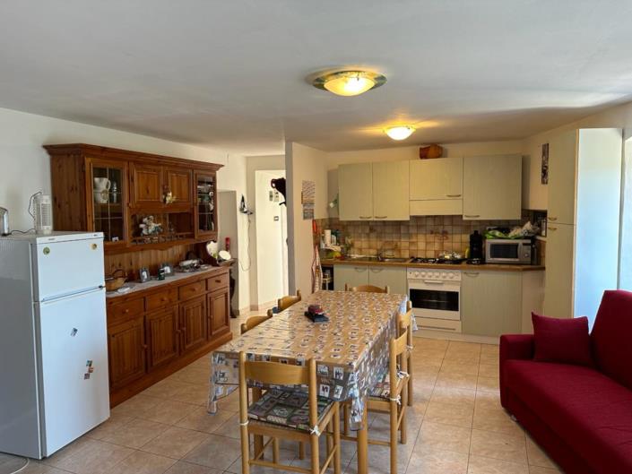 Image No.5-4 Bed House for sale