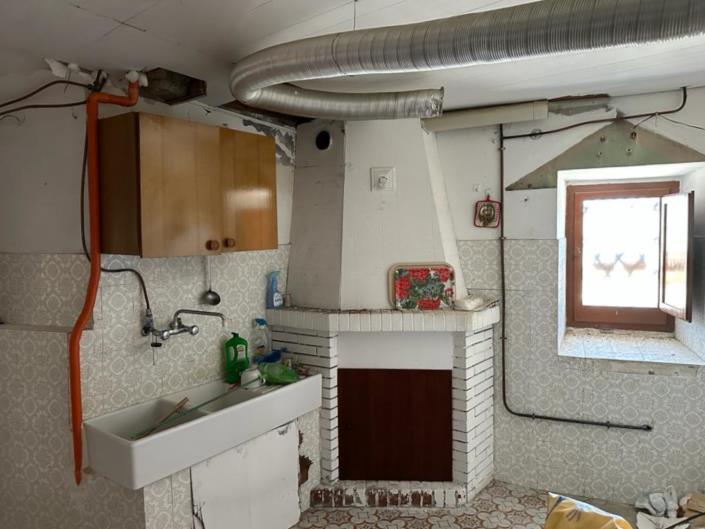 Image No.24-4 Bed House for sale