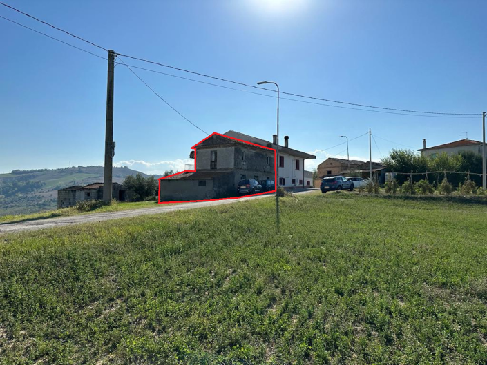 Image No.2-3 Bed Country House for sale