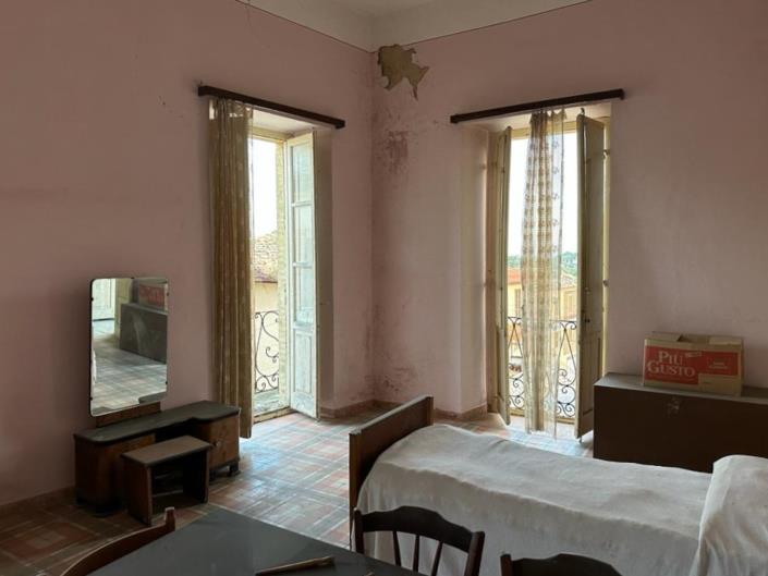 Image No.16-3 Bed House for sale