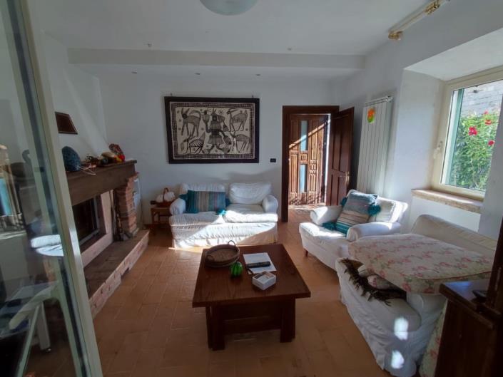 Image No.10-Maison / Villa de 2 chambres à vendre à Ortona dei Marsi