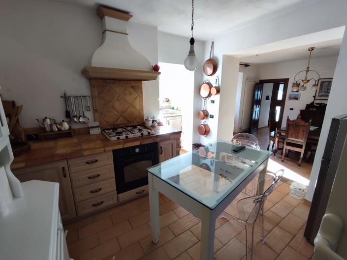 Image No.8-Maison / Villa de 2 chambres à vendre à Ortona dei Marsi