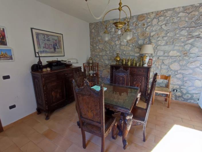 Image No.12-Maison / Villa de 2 chambres à vendre à Ortona dei Marsi