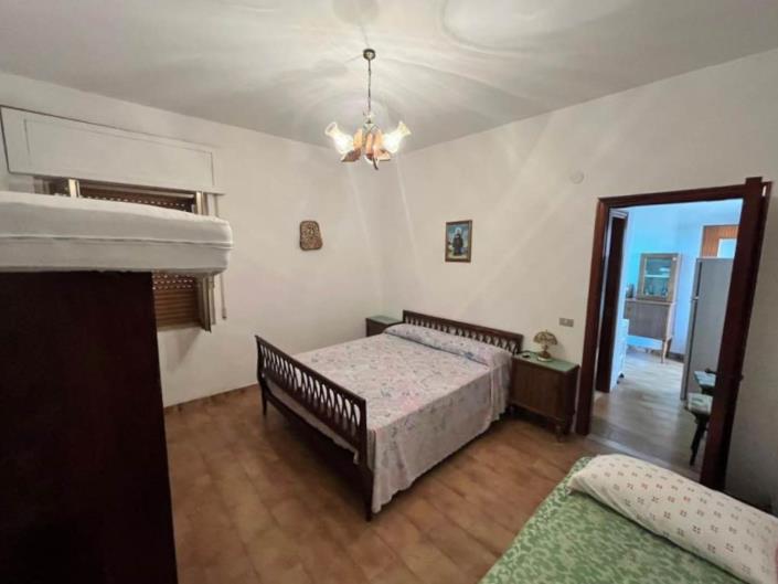 Image No.10-1 Bed House/Villa for sale