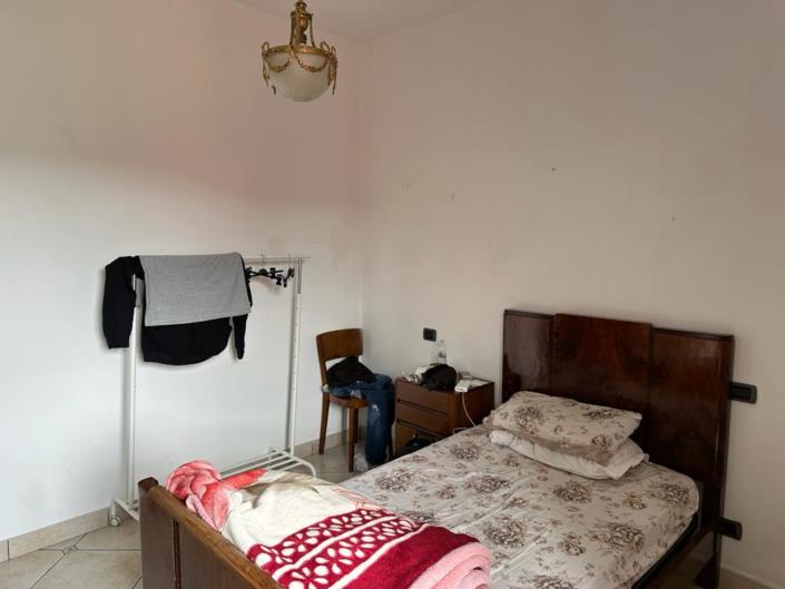 Image No.19-4 Bed House for sale