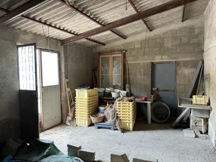 Image No.21-3 Bed House for sale