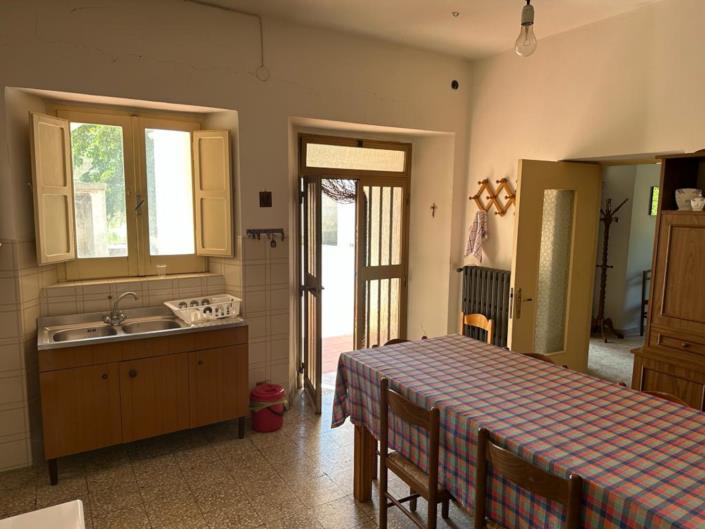 Image No.7-3 Bed House for sale