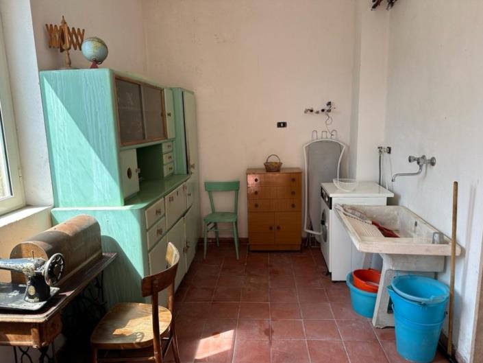 Image No.22-3 Bed House for sale