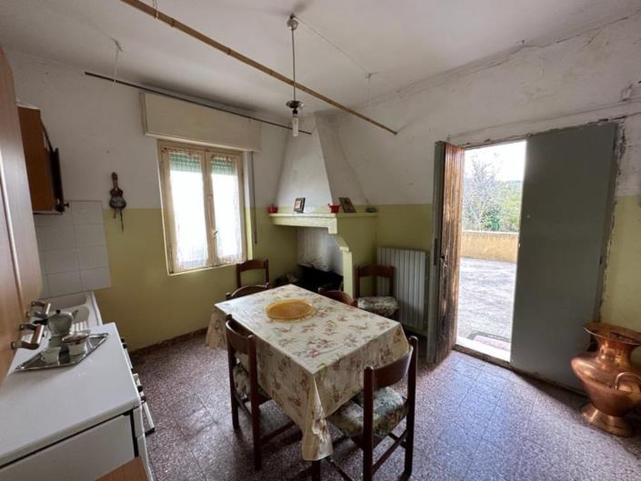 Image No.7-1 Bed House for sale