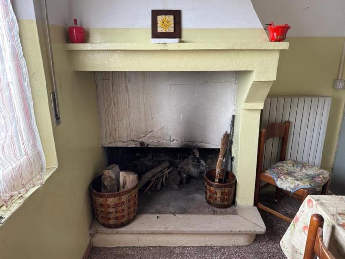 Image No.8-1 Bed House for sale