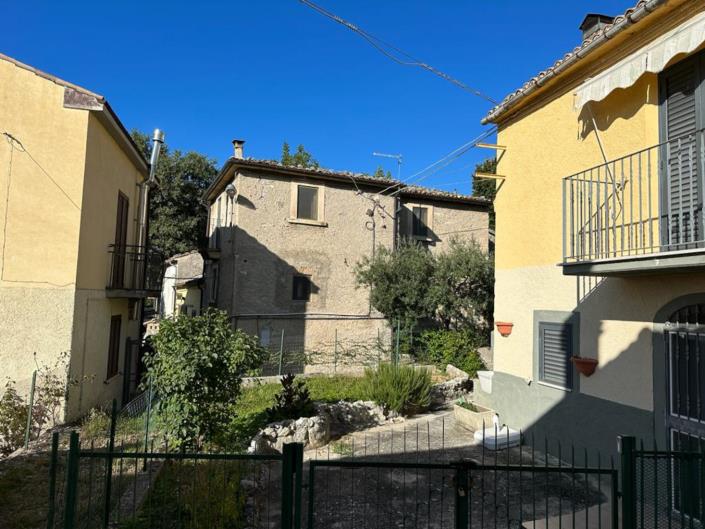 Image No.1-Maison de 1 chambre à vendre à Caramanico Terme