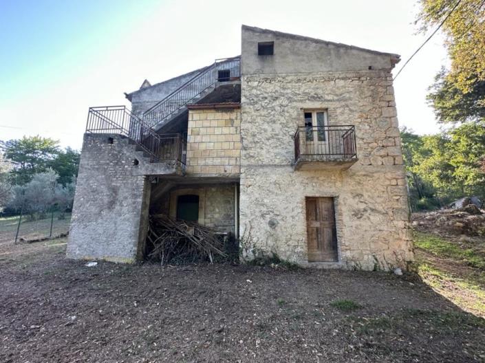 Image No.4-3 Bed Cottage for sale