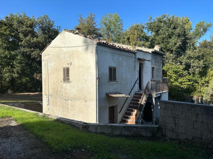 Image No.3-3 Bed Cottage for sale