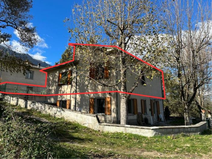 2 Bedrooms apartment for sale in Caramanico Terme immediately