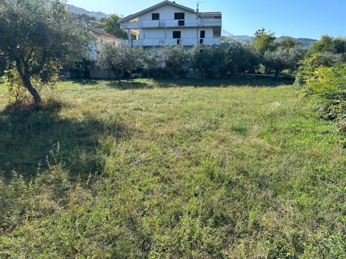 Image No.10-Terre à vendre à Lettomanoppello